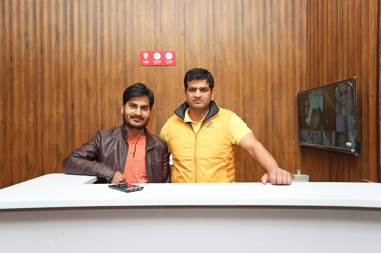 Hotel Aerostay New Delhi