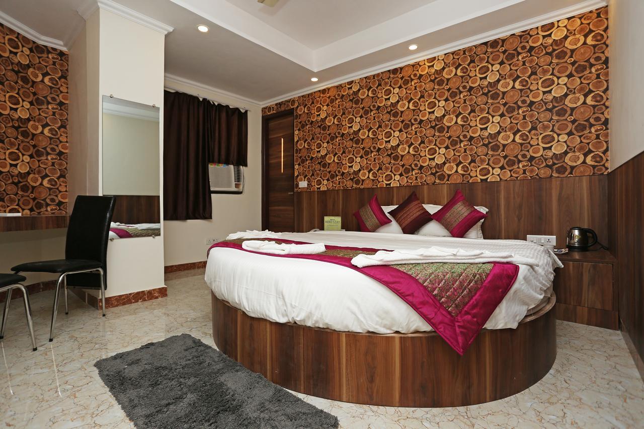 Hotel Aerostay New Delhi
