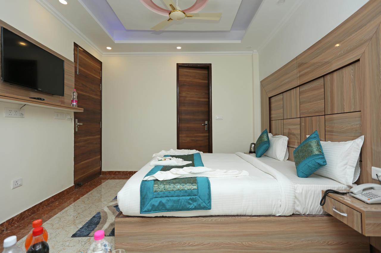 Hotel Aerostay New Delhi