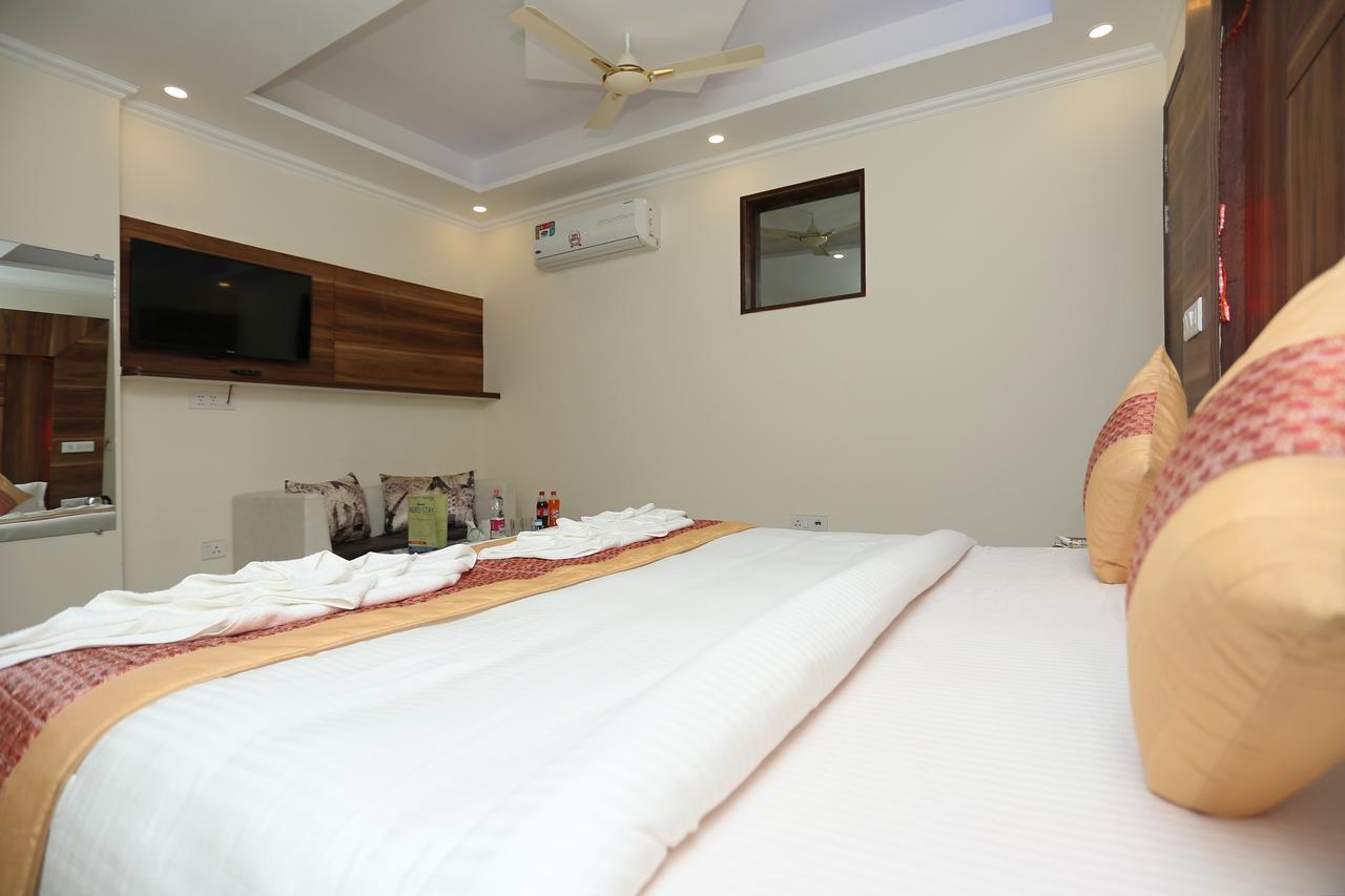 Aerostay 3* New Delhi