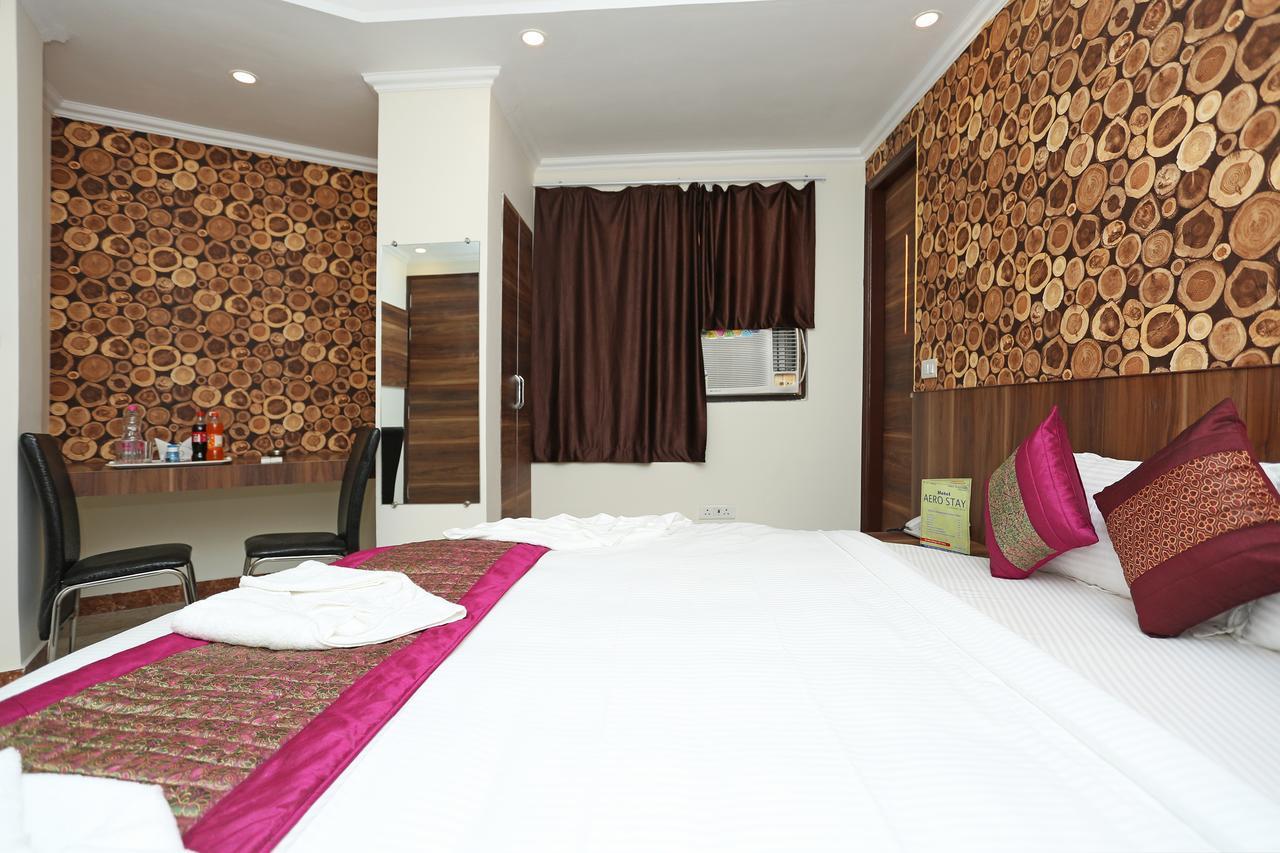 Hotel Aerostay New Delhi