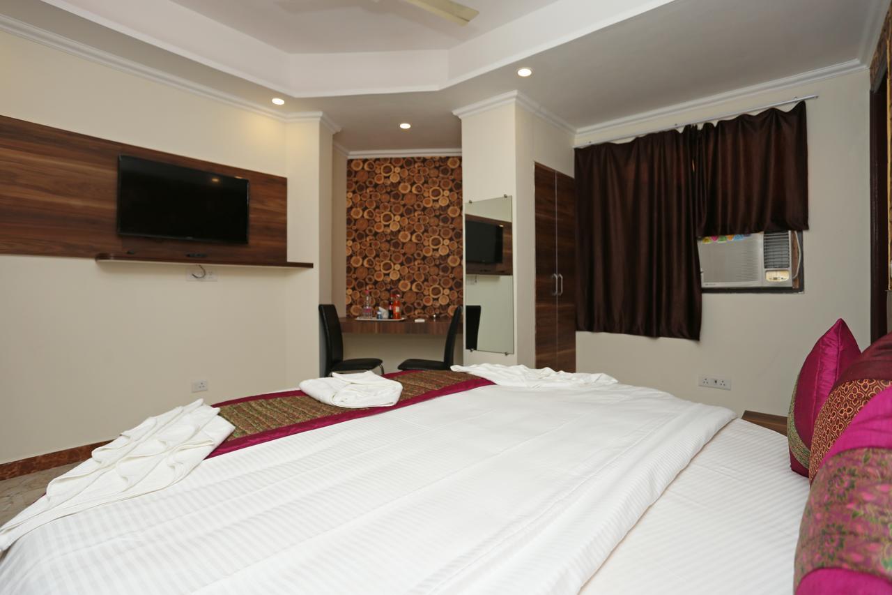 Aerostay Hotel 3*
